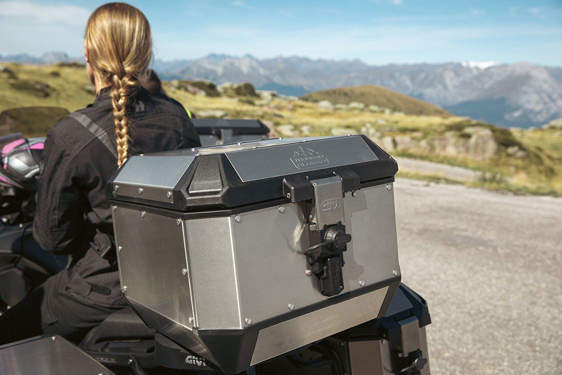 Givi ALA44A Trekker Alaska Çanta (Gümüş) (44 Litre)